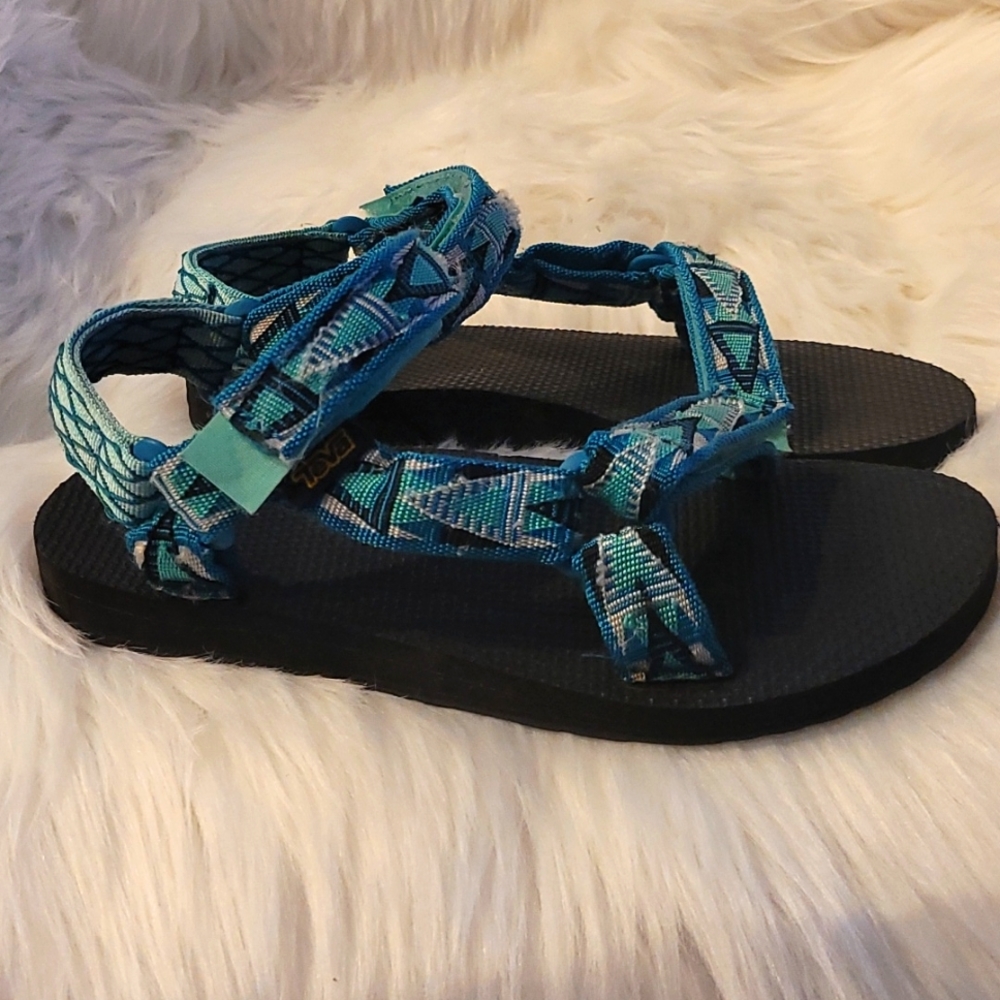 Tevas